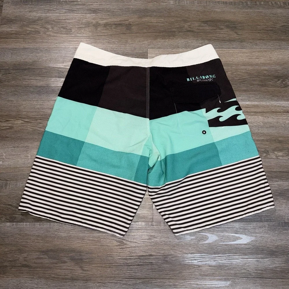 Billabong PlatimumX Taj Burrow Board Shorts Mens 35 Blue White Black Colorblock